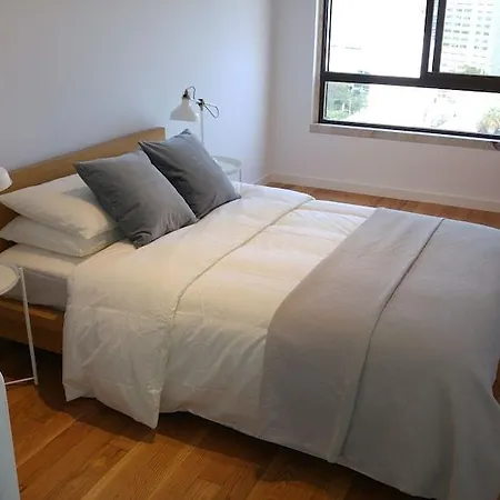 Elegant - 3 Bedrooms & Garage * Lisboa