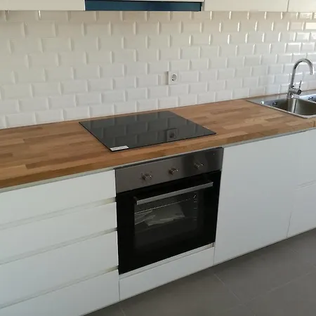 Apartman Elegant - 3 Bedrooms & Garage *