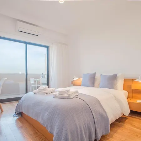 Apartment Elegant Apartment - 3 Bedrooms & Garage Lisbon